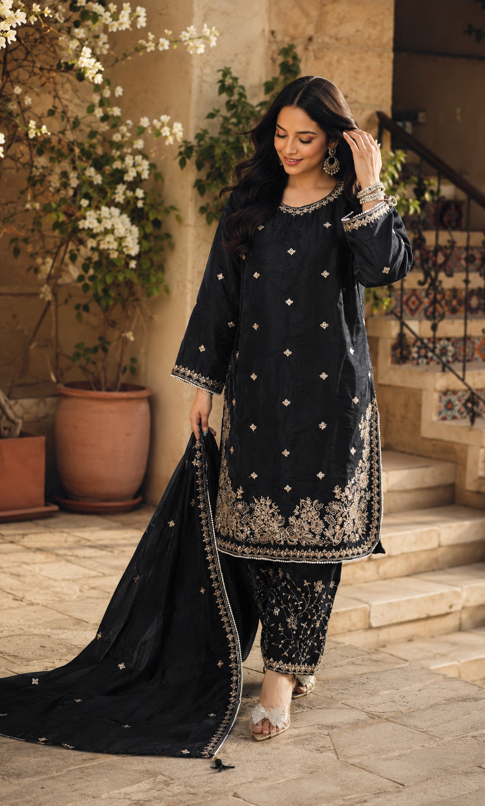 Nayara - Royal Noir Embroidered Suit Set