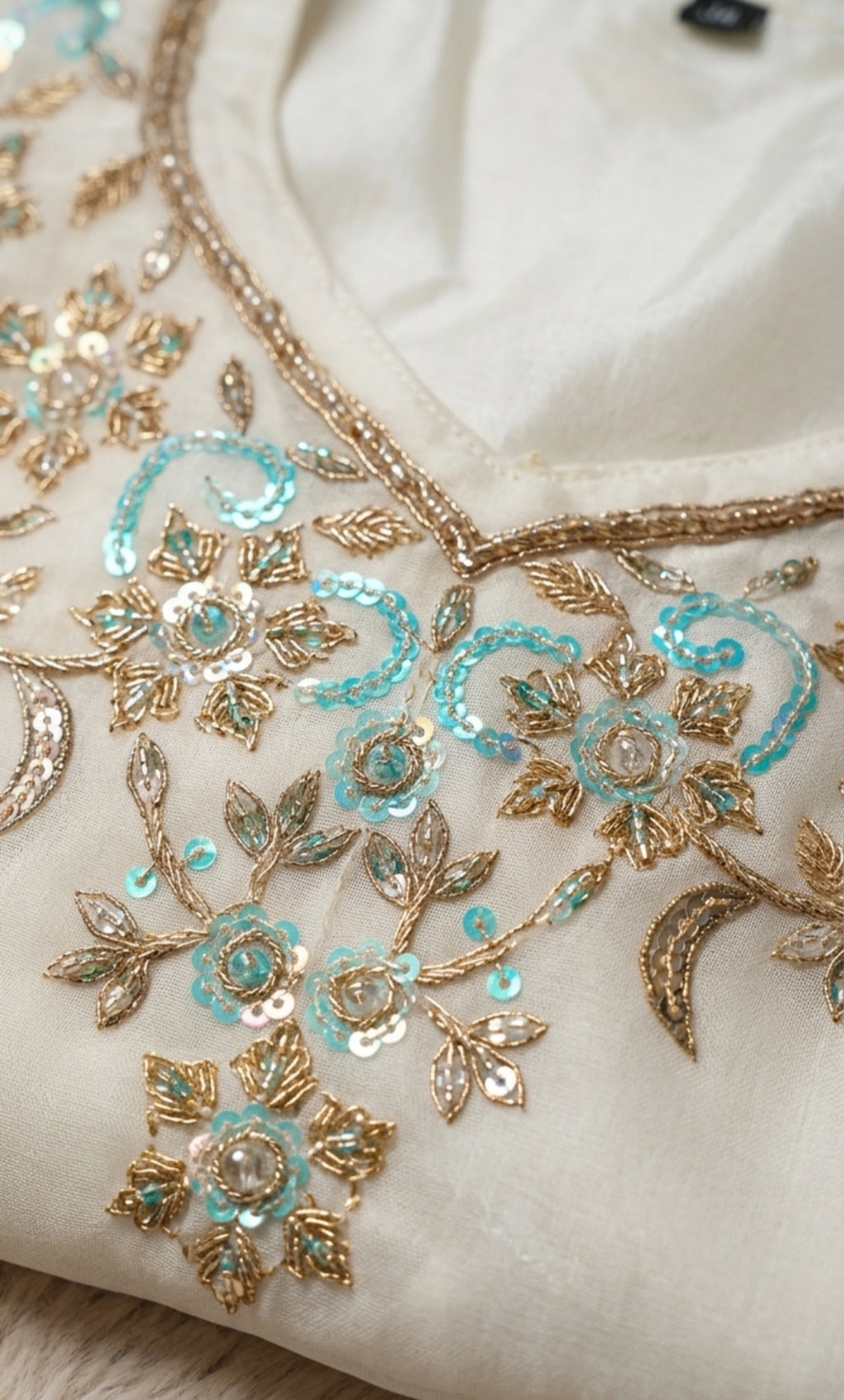 Parizaad - Ivory Whisper Embroidered Suit Set