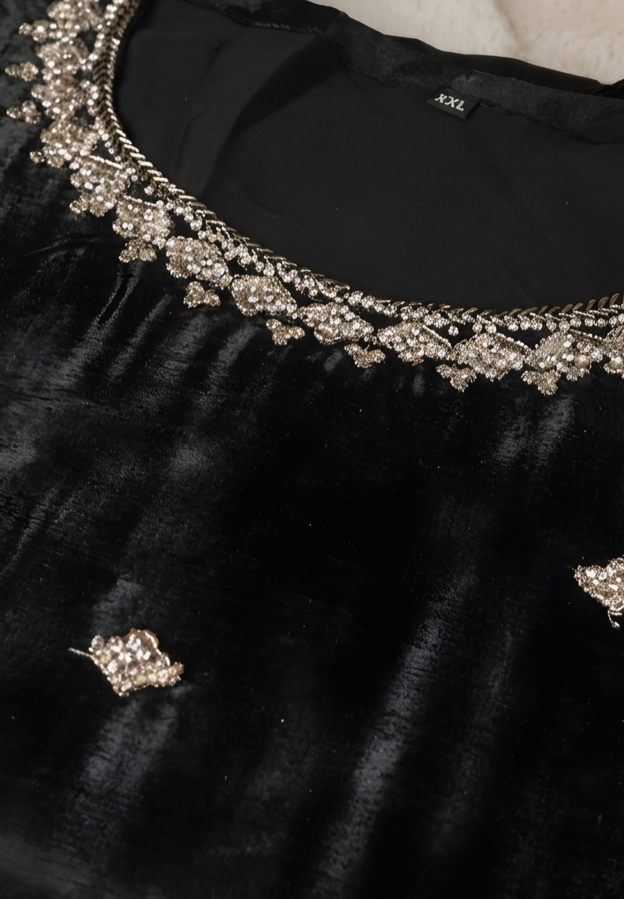Nayara - Royal Noir Embroidered Suit Set