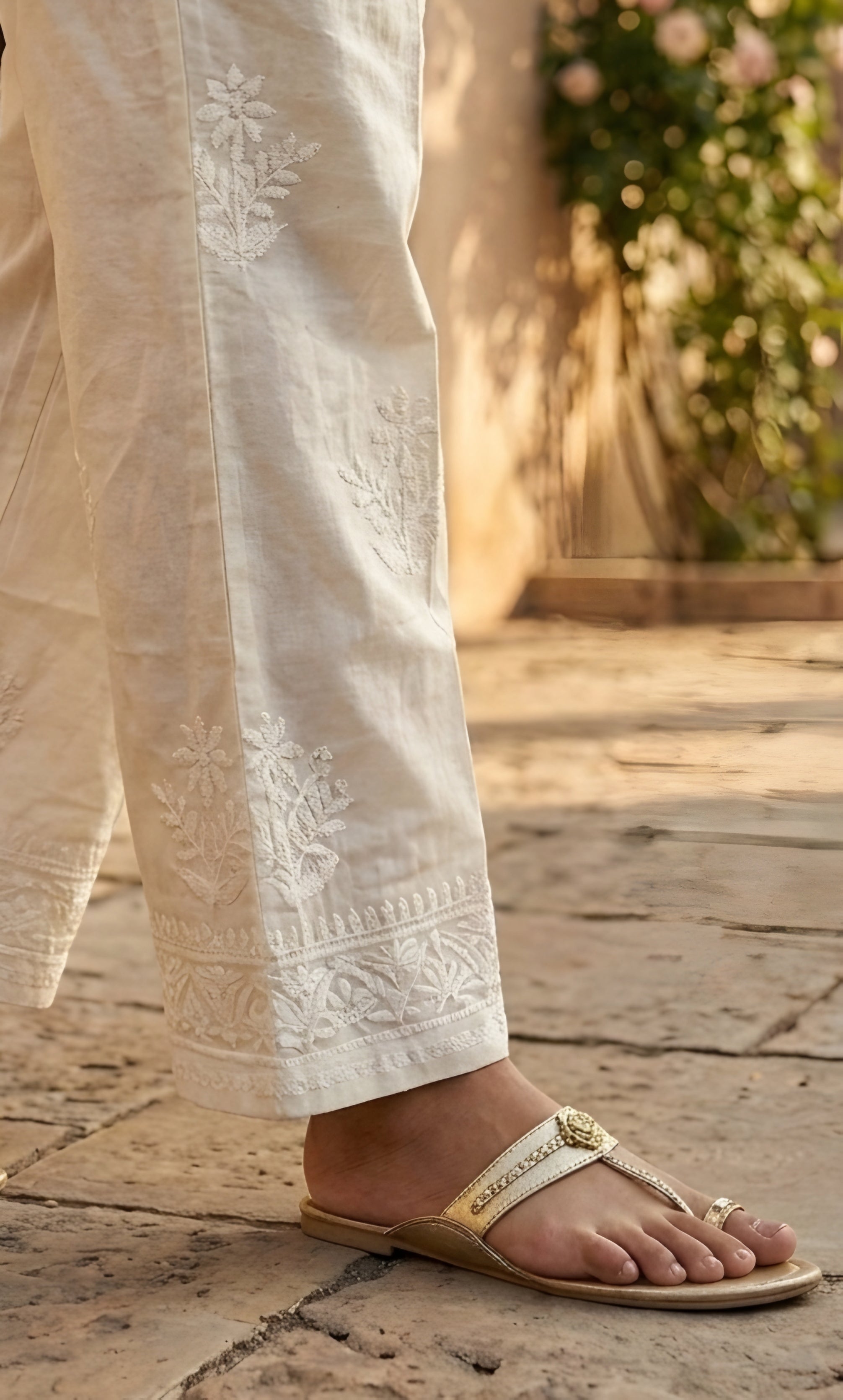 Adaa – Viscose Lucknowi Long Kurta
