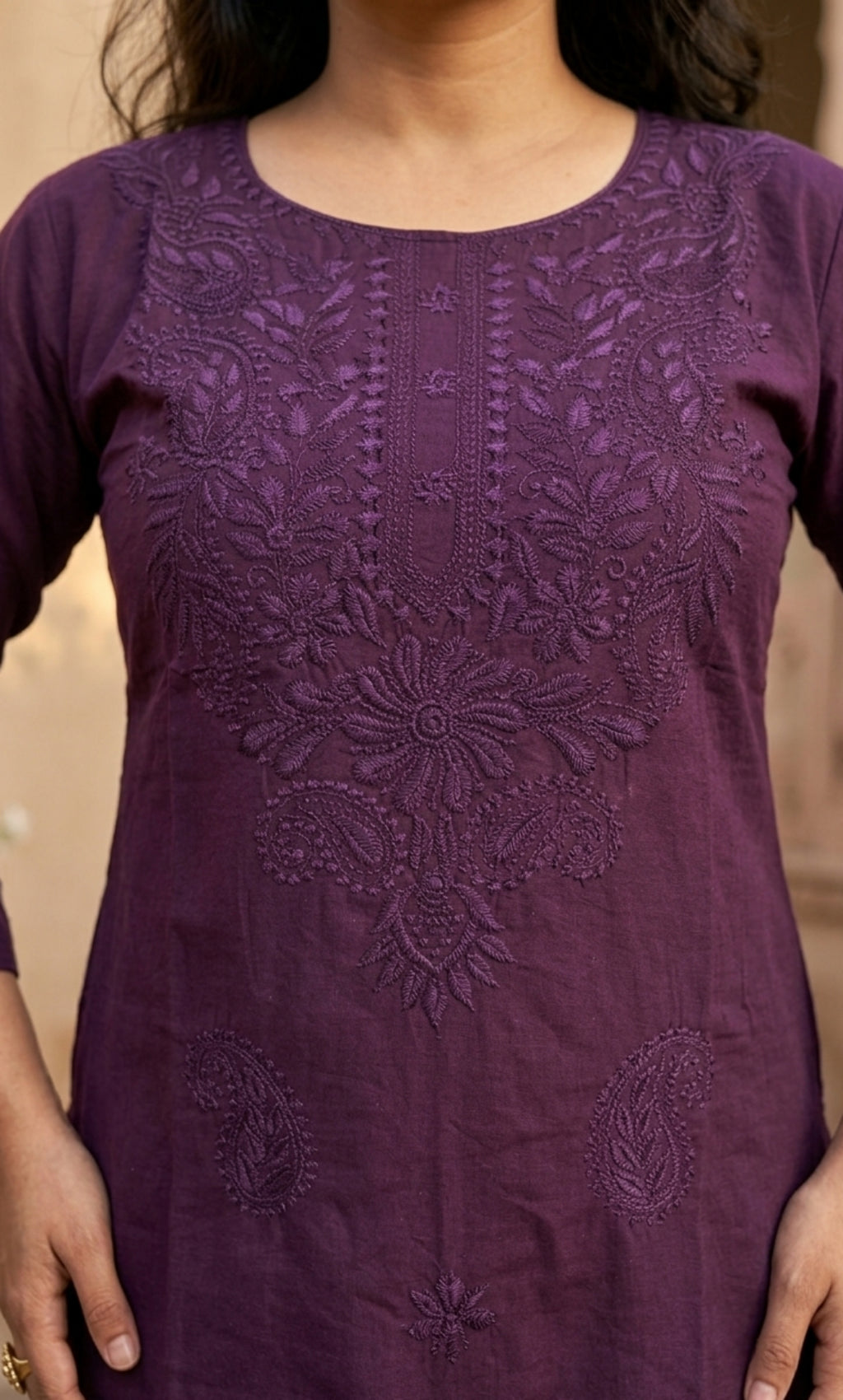 Rida - Viscose Lucknowi Short Kurti