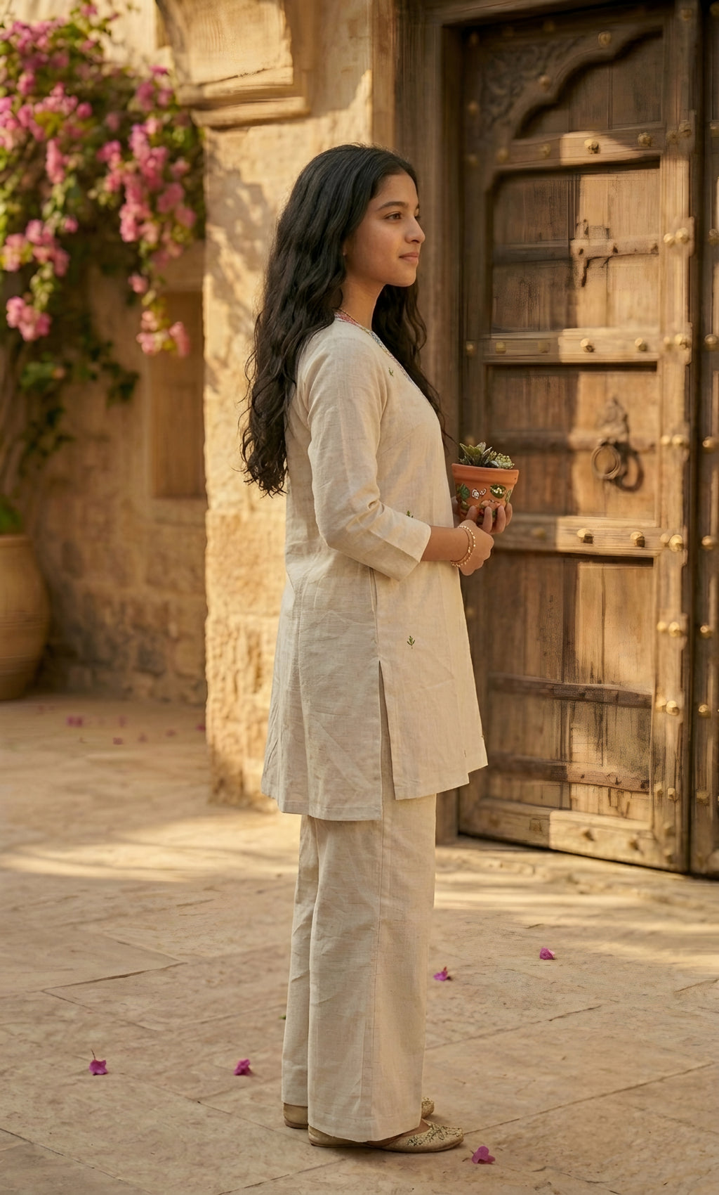 Jasmine – Embroidered Short Kurti