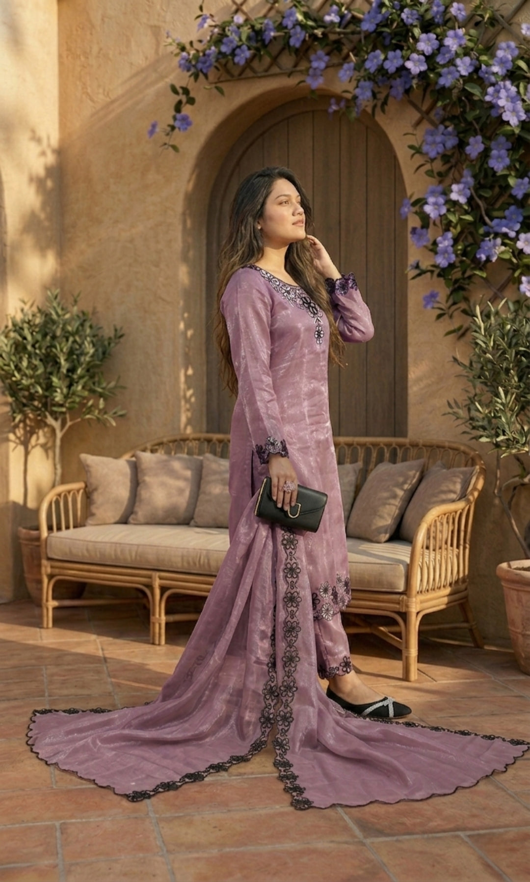 Gulrez-Floral Lace Detail Ethnic Suit Set